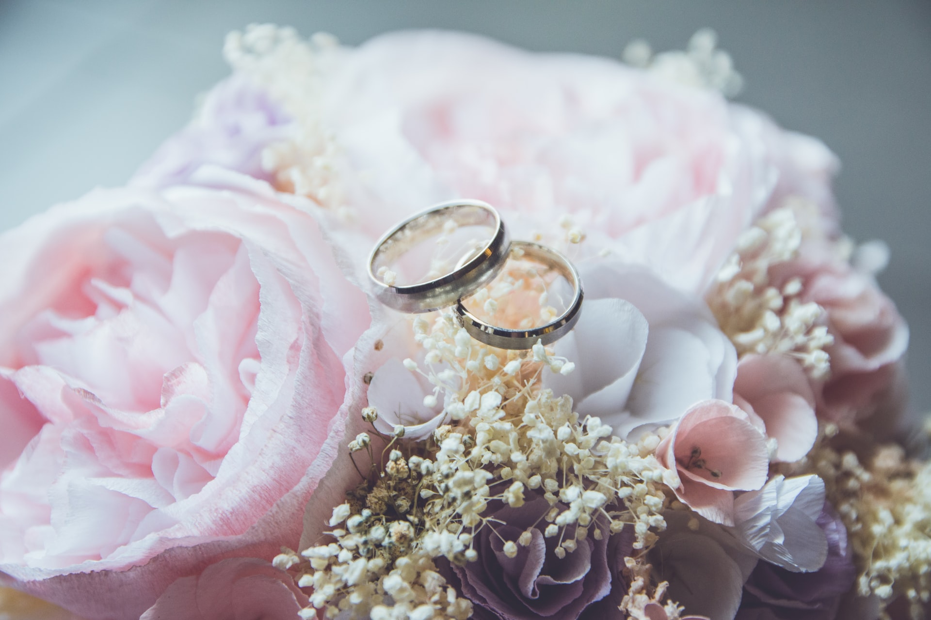 Wedding planner – jak wybrać najlepszego konsultanta ślubnego?