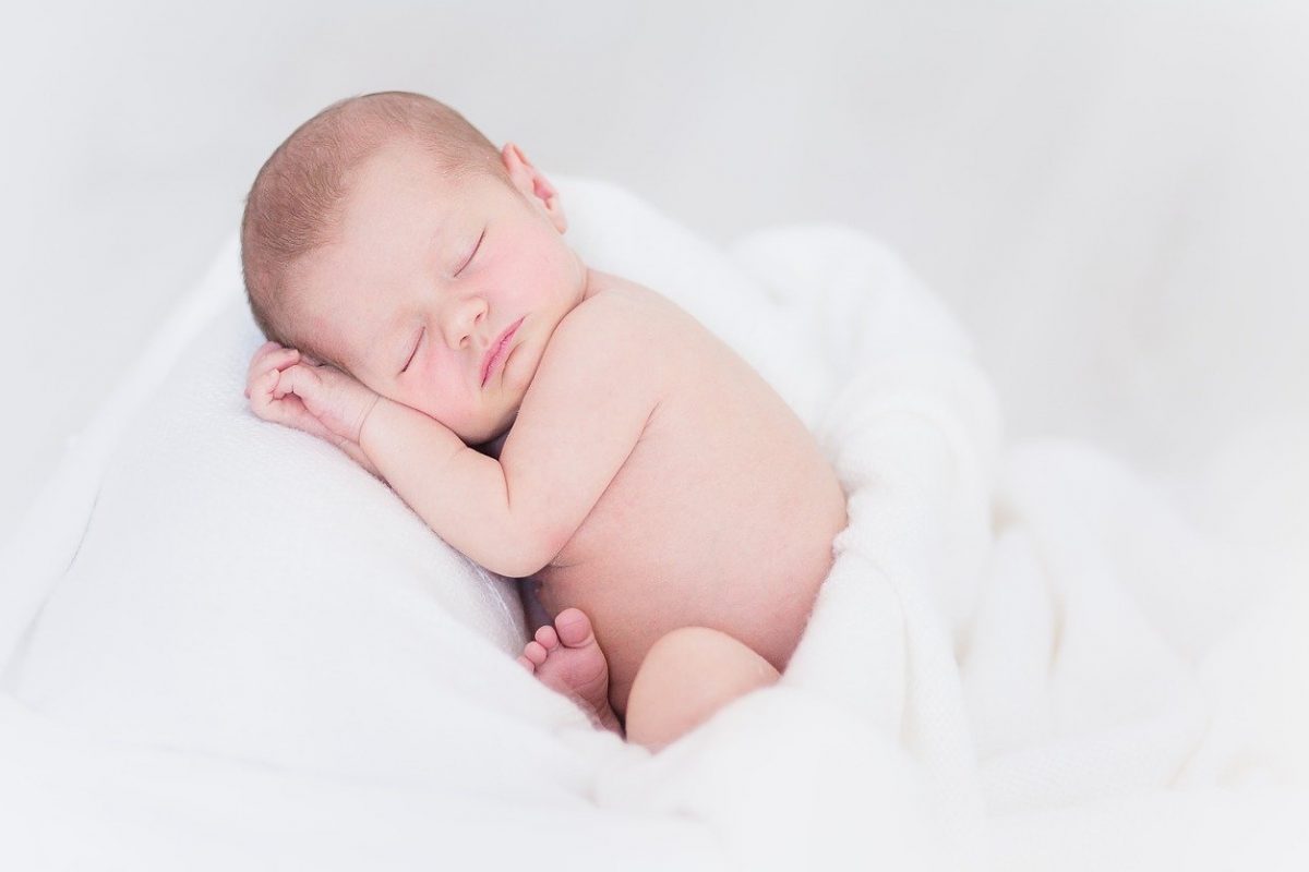 Wyprawka dla noworodka – co powinno się w niej znaleźć?