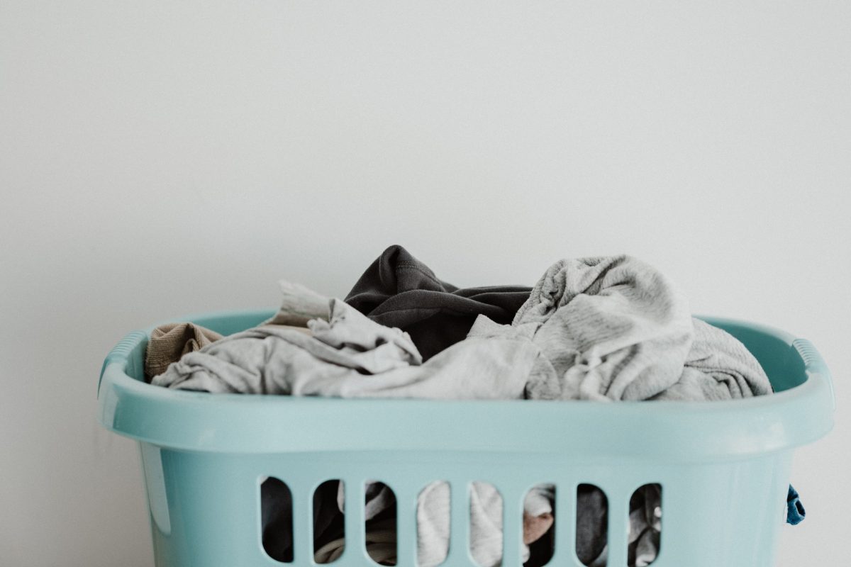 7 sposobów na pachnące ubrania po praniu