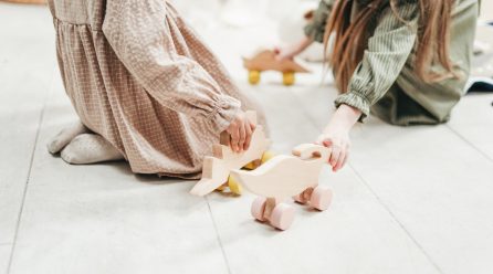 Jak mądrze wybierać zabawki dla dziecka?