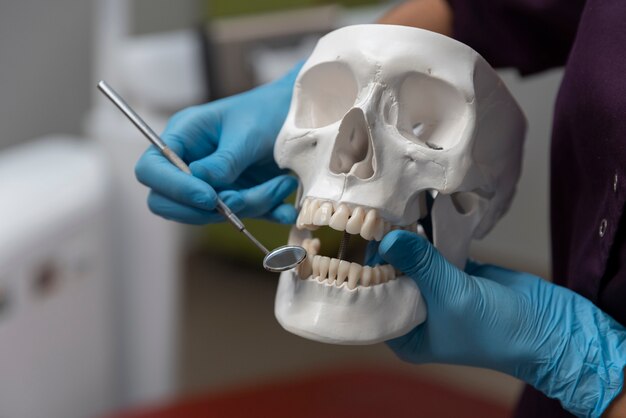 Jak technologia SphereTEC ulepsza materiały kompozytowe stosowane w stomatologii?